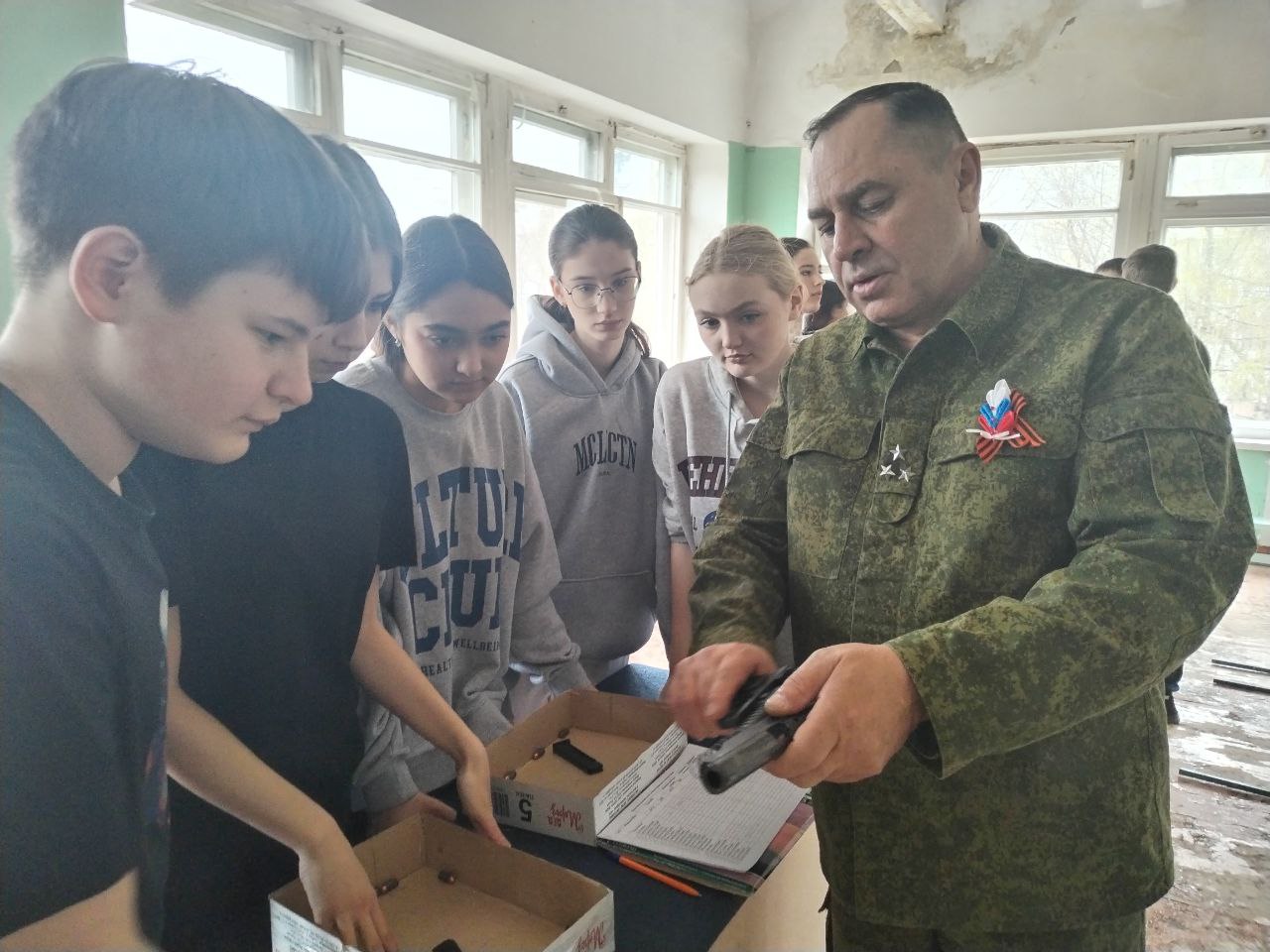 Военные сборы для восьмиклассников.