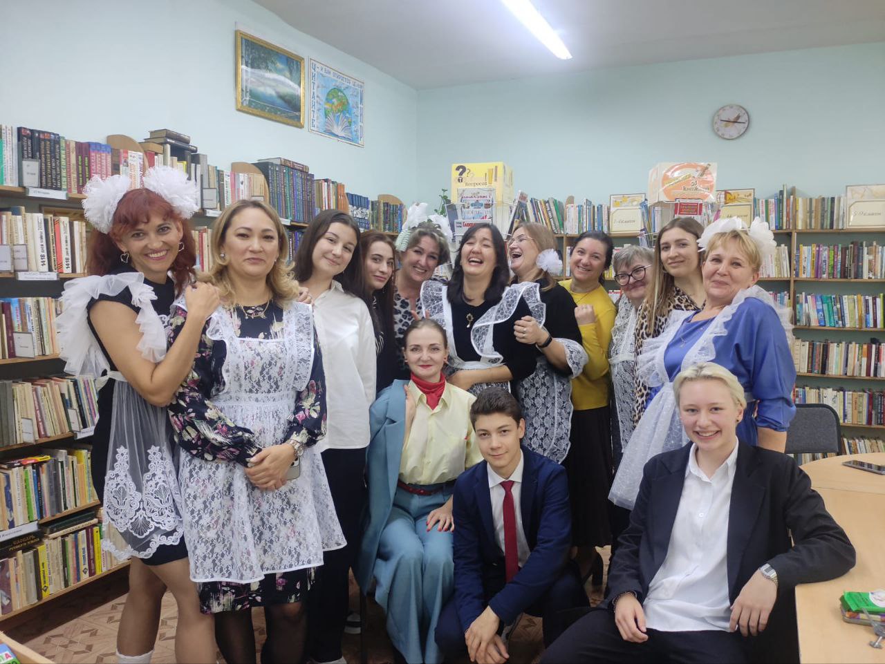 Праздник для учителей в школе.