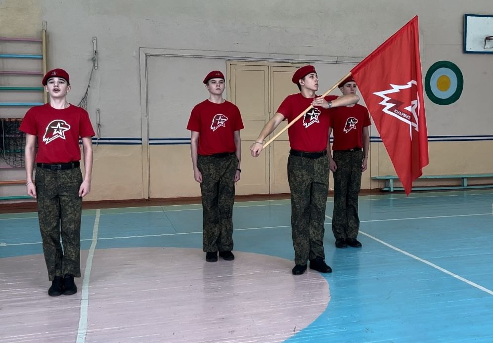 Юнармейцы школы 108 приняли участие в VII смотре-конкурсе знамённых групп..
